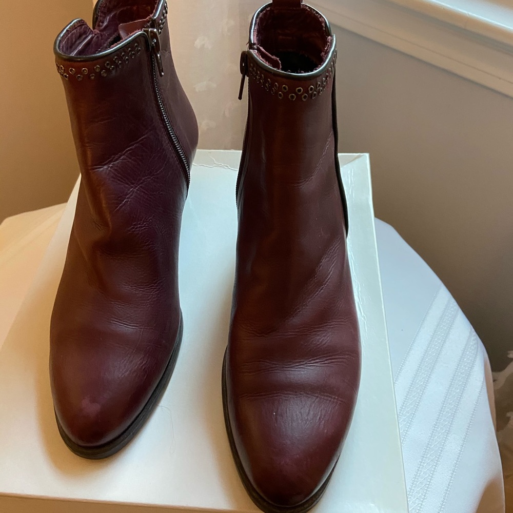 Rinaldi wine leather Italian booties